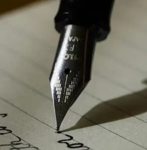 Karine Lamboglia a Nantes Ecrire ses memoires avec un biographe Raconter sa vie dans un livre